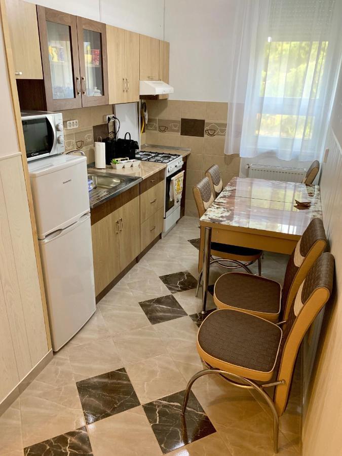 Anita Apartman Apartment Hajdúszoboszló Екстериор снимка